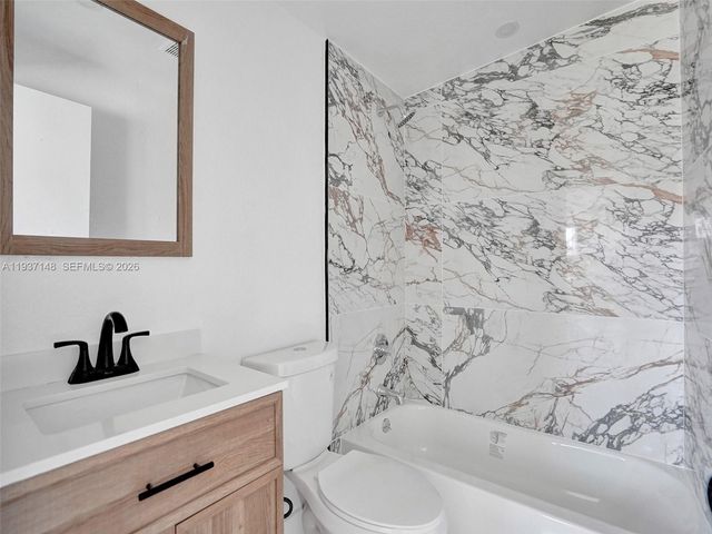 6143 SW 40th St, Miramar, FL 33023