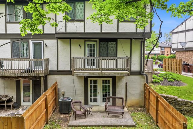 449 Dartmouth Circle, Union Twp, OH 45244