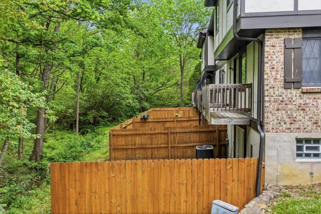 449 Dartmouth Circle, Union Twp, OH 45244