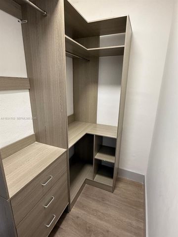 6790 SW 17th St 6790, Miami, FL 33155