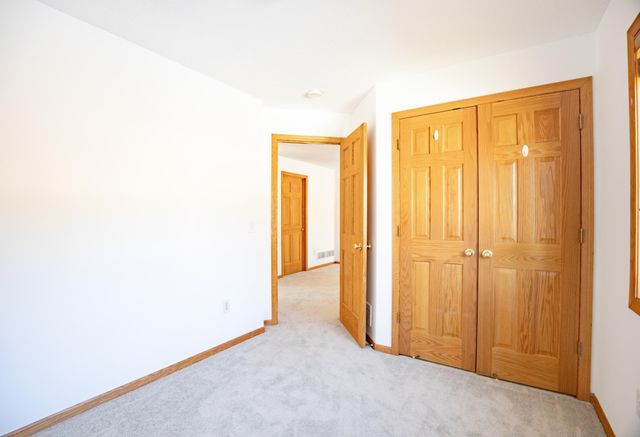 4424 221st Street N, Forest Lake, MN 55025