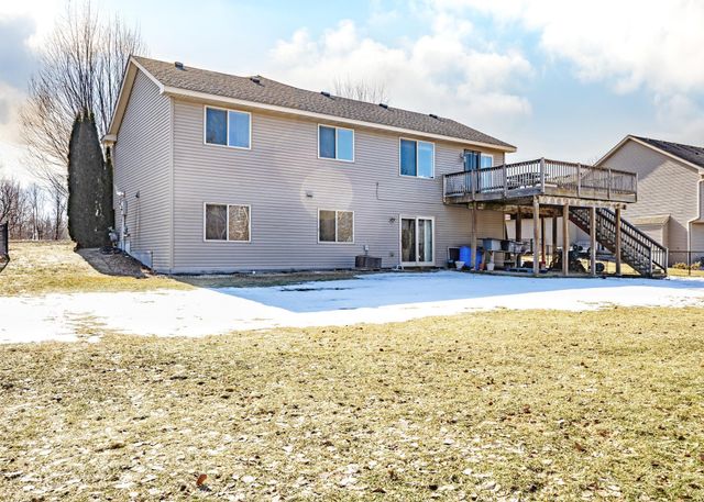 4424 221st Street N, Forest Lake, MN 55025