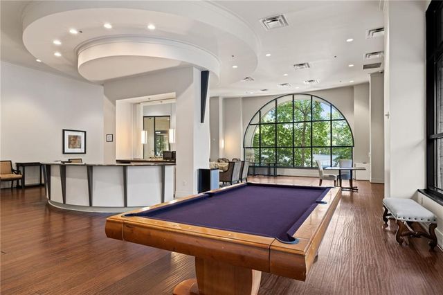 3040 Peachtree NW Road 605, Atlanta, GA 30305