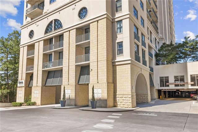 3040 Peachtree NW Road 605, Atlanta, GA 30305