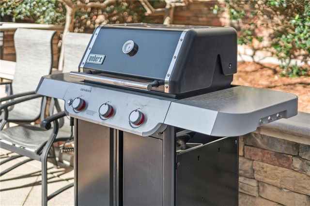 3040 Peachtree NW Road 605, Atlanta, GA 30305