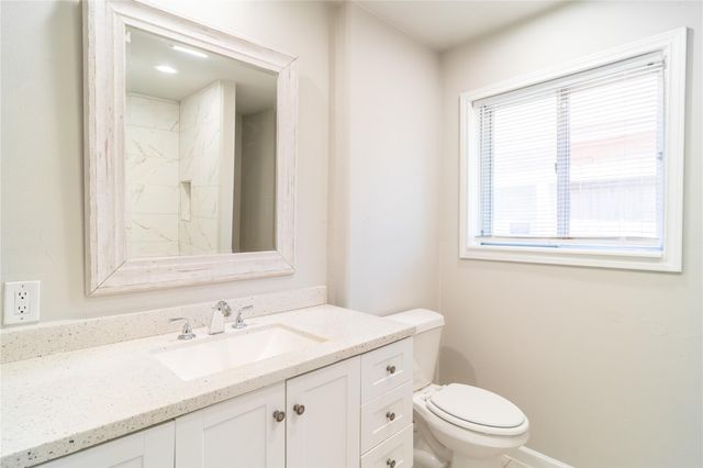 11623 Rowan Lane, Houston, TX 77072