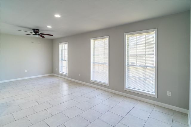 11623 Rowan Lane, Houston, TX 77072