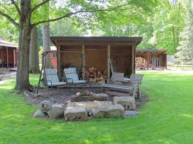 1900 NAVAHO Road, Jamestown, PA 16134