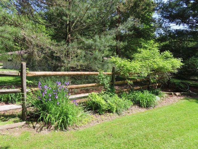 1900 NAVAHO Road, Jamestown, PA 16134