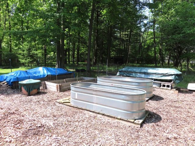 1900 NAVAHO Road, Jamestown, PA 16134