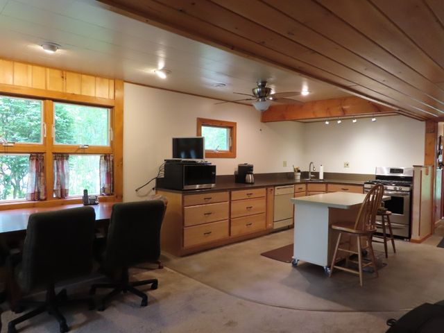 1900 NAVAHO Road, Jamestown, PA 16134