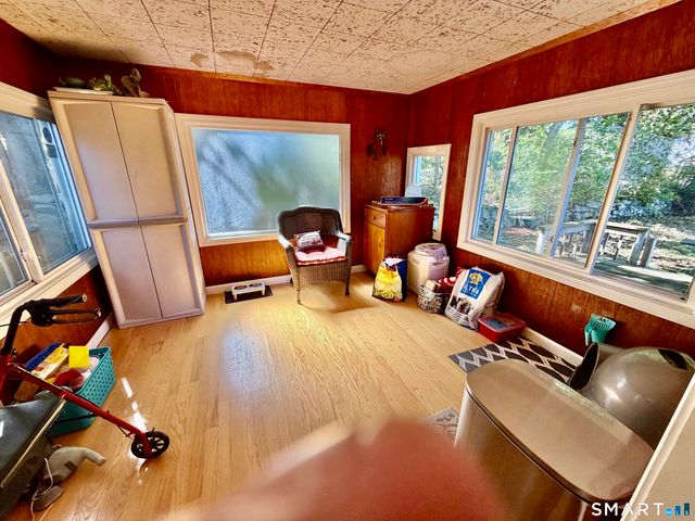 115 Dracut Avenue, Waterbury, CT 06704