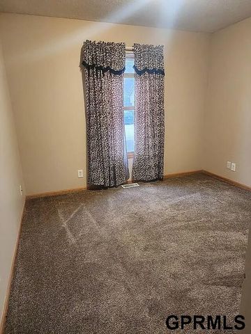 8231 Clay Street, Omaha, NE 68122