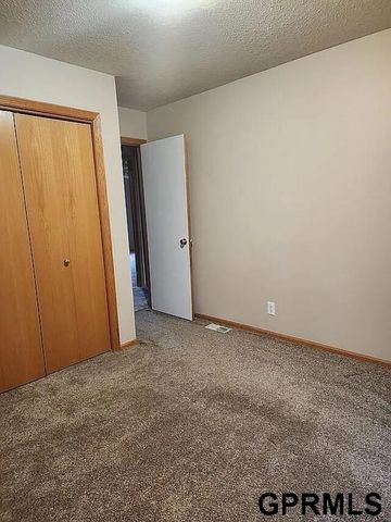 8231 Clay Street, Omaha, NE 68122