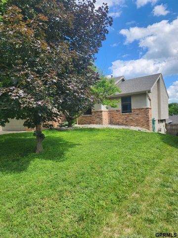 8231 Clay Street, Omaha, NE 68122