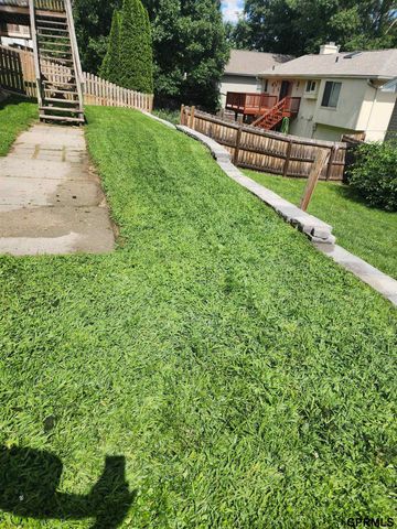8231 Clay Street, Omaha, NE 68122