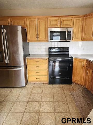 8231 Clay Street, Omaha, NE 68122