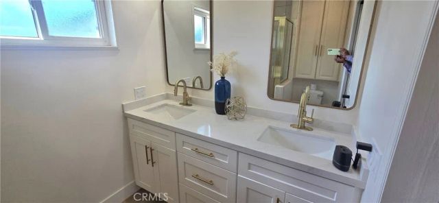 4410 E Centralia Street, Long Beach, CA 90808