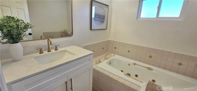 4410 E Centralia Street, Long Beach, CA 90808