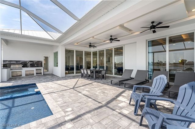 428 SW 53rd TER, Cape Coral, FL 33914