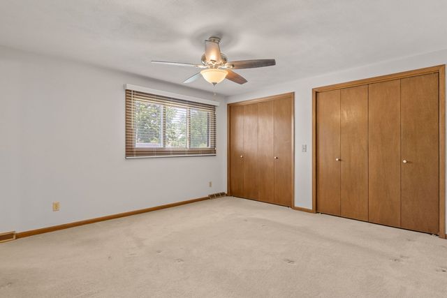 2331 E 33rd Street, Davenport, IA 52807