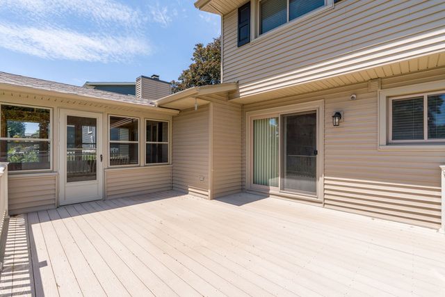 2331 E 33rd Street, Davenport, IA 52807