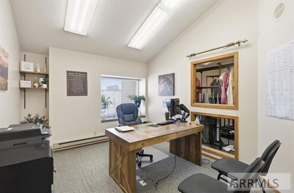 Image 21 of property listing at 17 E Center Street, Downey, ID 83234