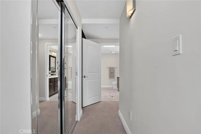 4424 Whitsett Avenue 303, Studio City, CA 91604