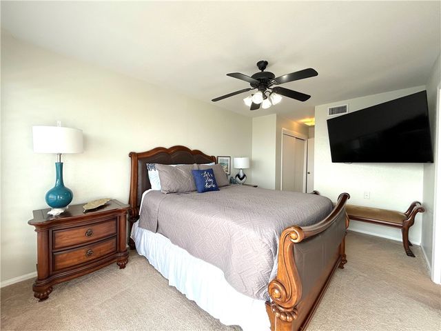 840 Cliff Dr 4, Portland, TX 78374
