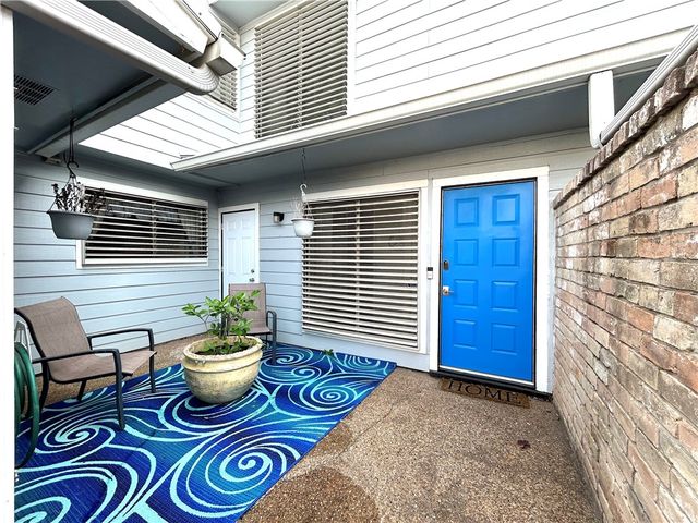 840 Cliff Dr 4, Portland, TX 78374