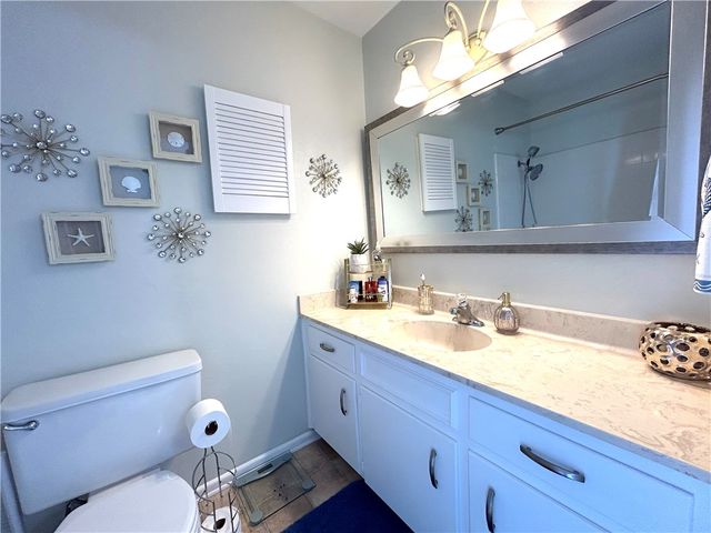 840 Cliff Dr 4, Portland, TX 78374