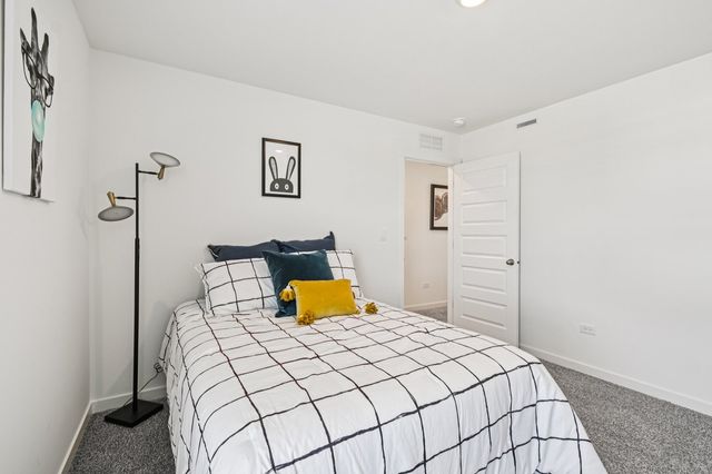 2482 Semillon Street, Oswego, IL 60543