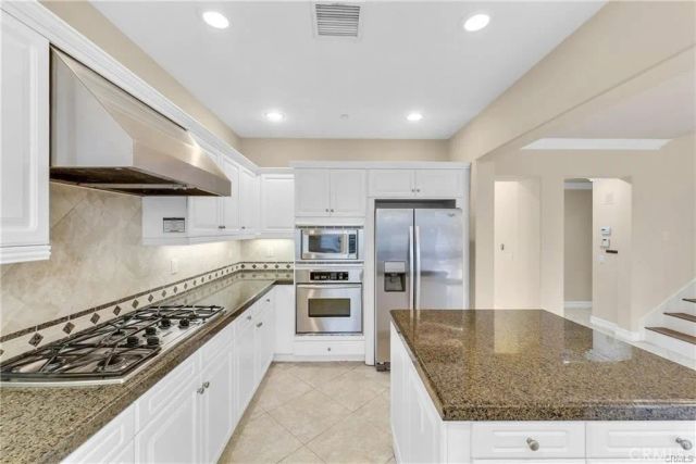 1320 Corte Alemano, Costa Mesa, CA 92626