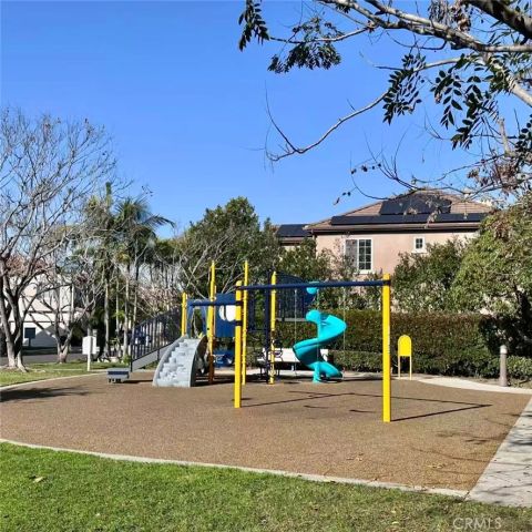 1320 Corte Alemano, Costa Mesa, CA 92626