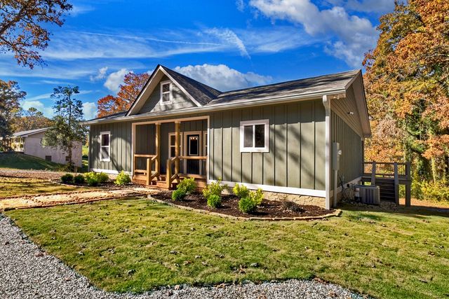 524 Old Hwy 5, Blue Ridge, GA 30513