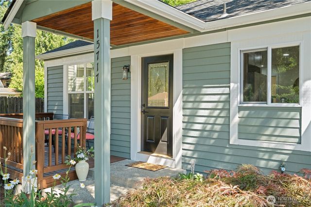 15717 97th Avenue Ct E, Puyallup, WA 98375