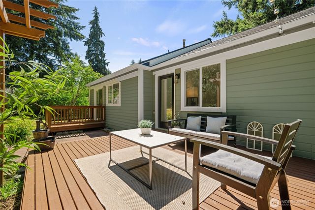 15717 97th Avenue Ct E, Puyallup, WA 98375