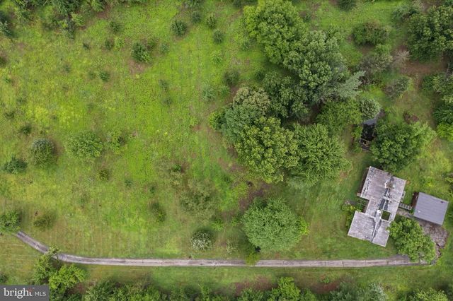 2935 WHITEHALL RD, Norristown, PA 19403
