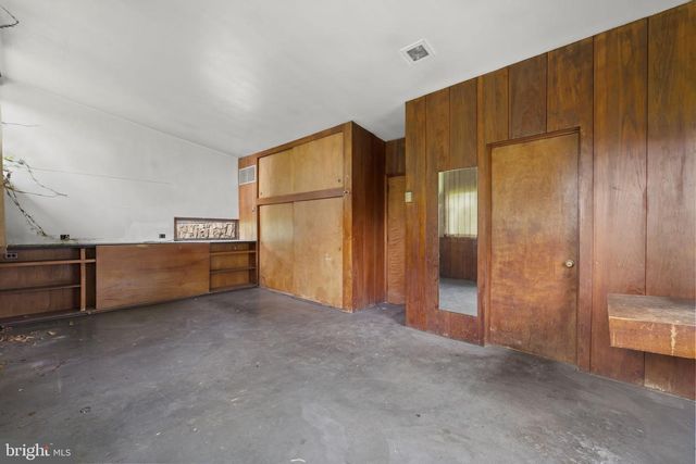 2935 WHITEHALL RD, Norristown, PA 19403