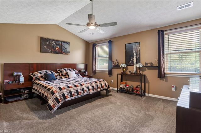 6 Curson CT, Poquoson, VA 23662