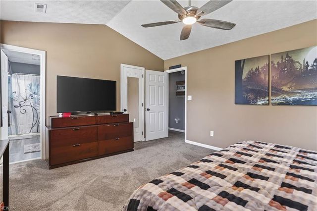 6 Curson CT, Poquoson, VA 23662