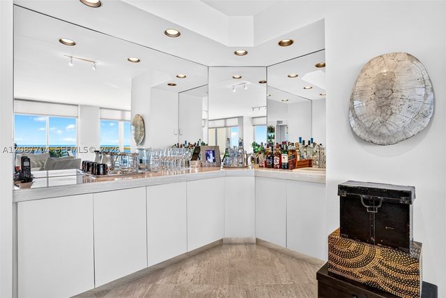 9999 Collins Ave 5E, Bal Harbour, FL 33154