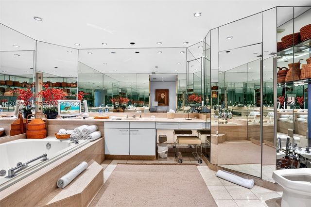 9999 Collins Ave 5E, Bal Harbour, FL 33154