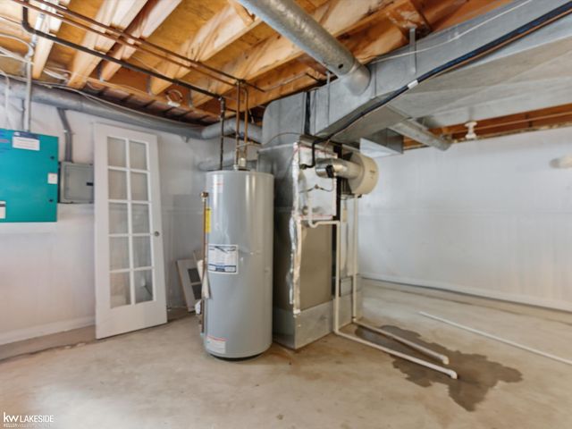 5151 Winewood Lane, Commerce Twp, MI 48382