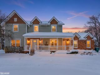 5151 Winewood Lane, Commerce Twp, MI 48382