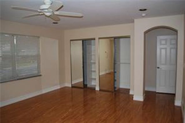 8192 NW 42nd Street, Coral Springs, FL 33065