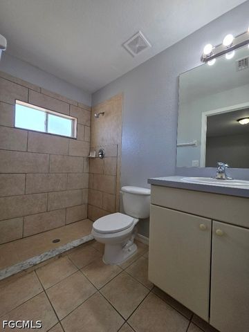 2419 Joe AVE S, Lehigh Acres, FL 33973