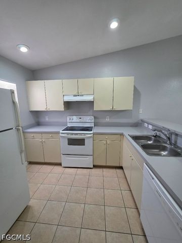 2419 Joe AVE S, Lehigh Acres, FL 33973