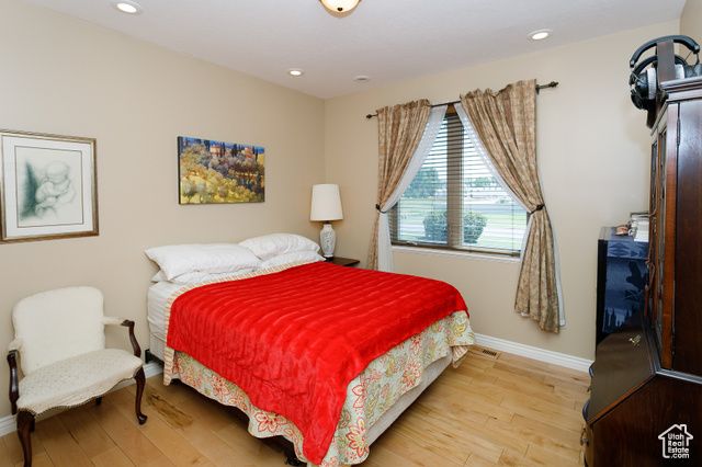 2073 S ALLEN RD, Taylor, UT 84401