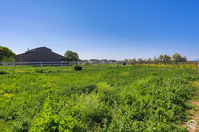 2073 S ALLEN RD, Taylor, UT 84401
